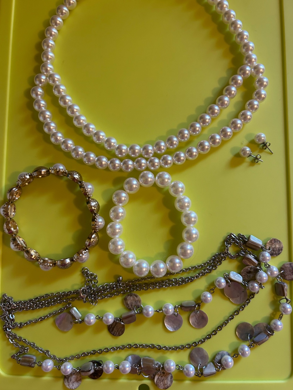 Classic White Pearl Jewelry Set